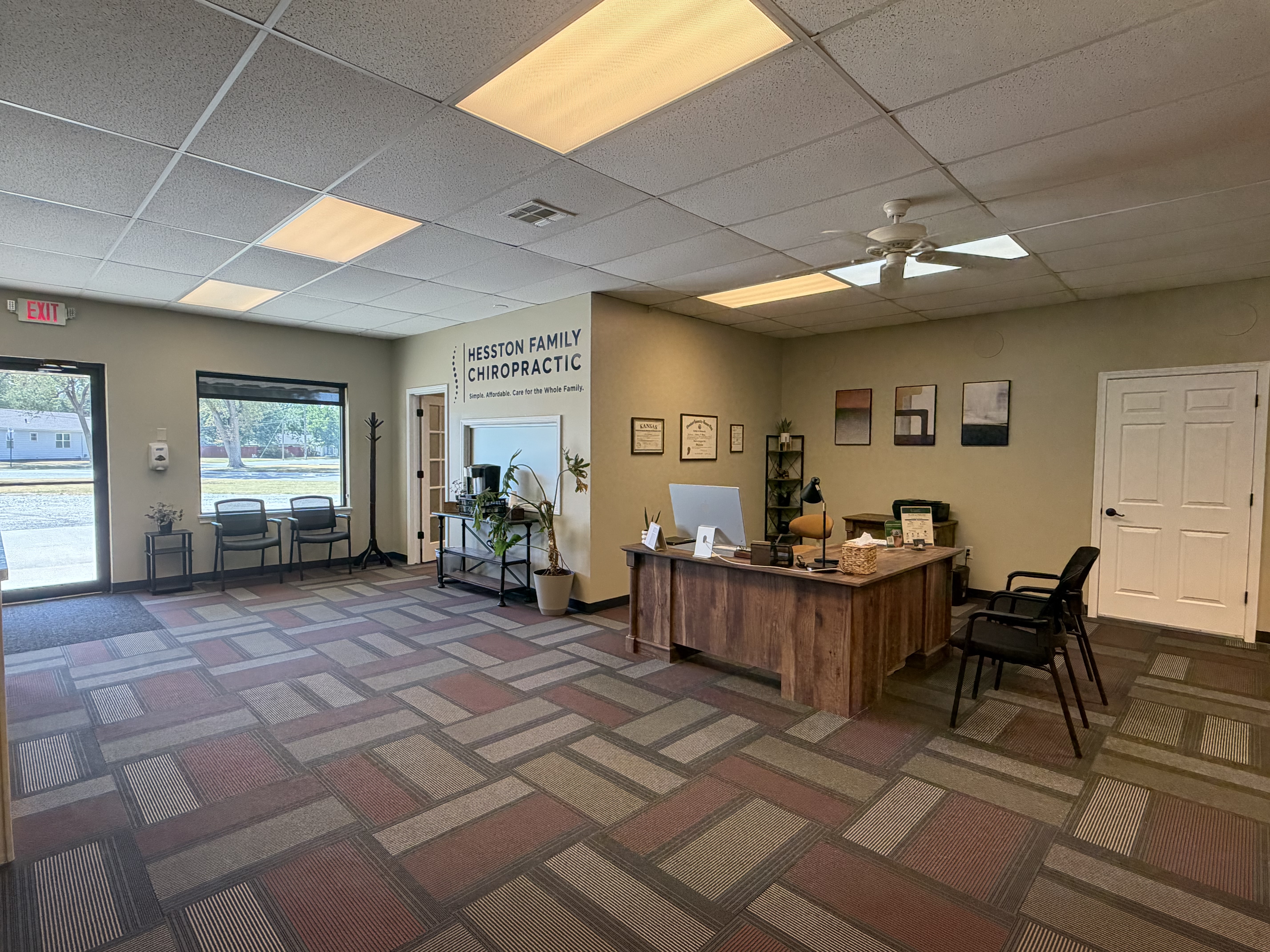 Hesston Family Chiropractic reception and waiting area
